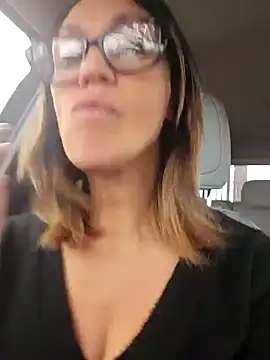 Snapshot of JasmineNoir2 chatting on January 11, 11:56 am JasmineNoir2 online show from January 11, 11:56 am