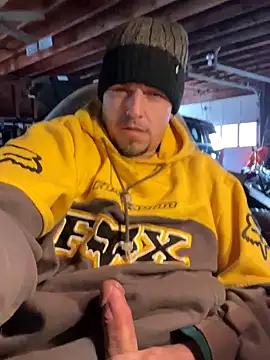 joeycbigcock online show from December 4, 5:55 pm