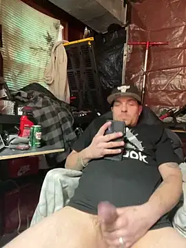 joeycbigcock online show from January 18, 9:13 pm