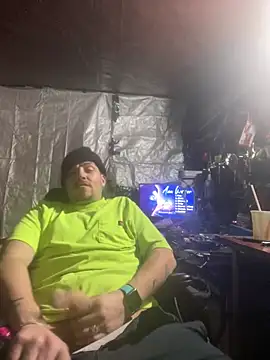 joeycbigcock online show from February 8, 9:04 pm