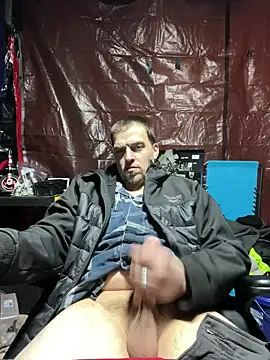 joeycbigcock online show from February 22, 6:30 pm