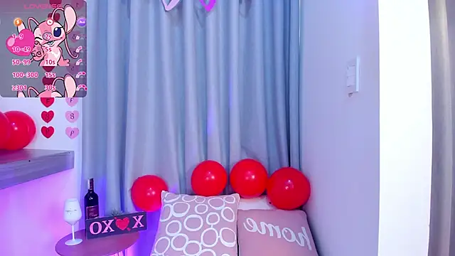 Lucyortiz  online show from February 14, 5:03 pm