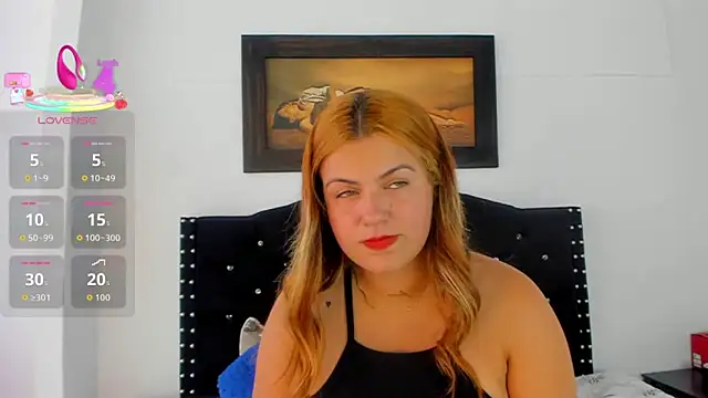 Snapshot of Alexandra_Torress chatting on December 17, 5:41 pm Alexandra Torress online show from December 17, 5:41 pm