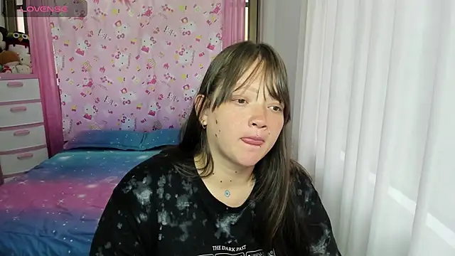 Snapshot of pamela_tcw chatting on February 5, 10:01 pm pamela tcw online show from February 5, 10:01 pm