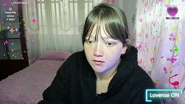 Snapshot of pamela_tcw chatting on March 18, 10:26 pm pamela tcw online show from March 18, 10:26 pm