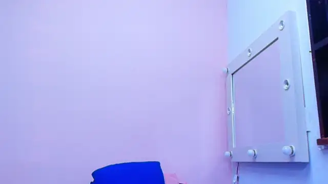 kendal rossi online show from September 9, 11:54 am