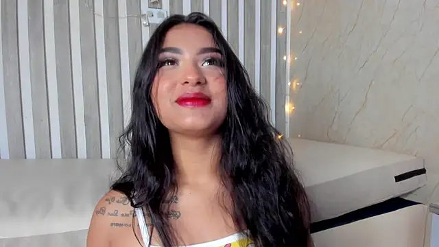 Snapshot of sabrinahimss chatting on December 28, 7:33 pm sabrinahimss online show from December 28, 7:33 pm