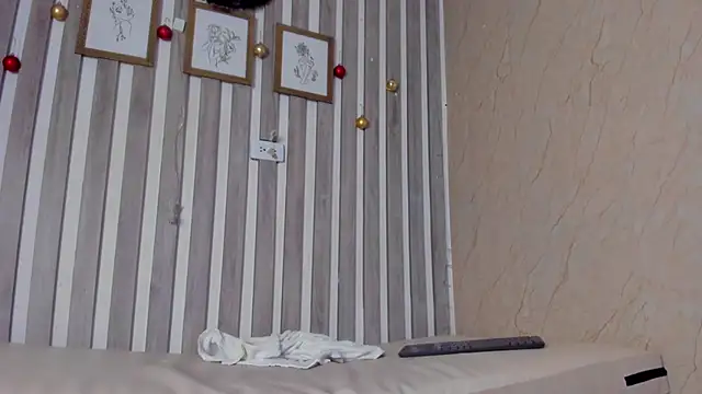 Snapshot of sabrinahimss chatting on December 29, 8:04 pm sabrinahimss online show from December 29, 8:04 pm