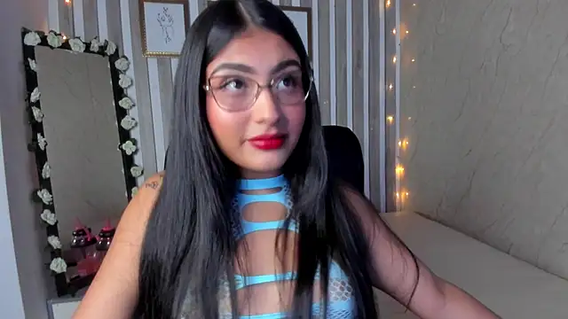 Snapshot of sabrinahimss chatting on March 21, 10:17 pm sabrinahimss online show from March 21, 10:17 pm