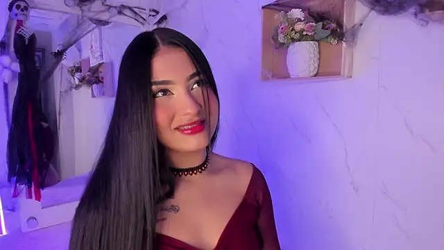 Snapshot of sabrinahimss chatting on October 22, 2:45 am sabrinahimss online show from October 22, 2:45 am