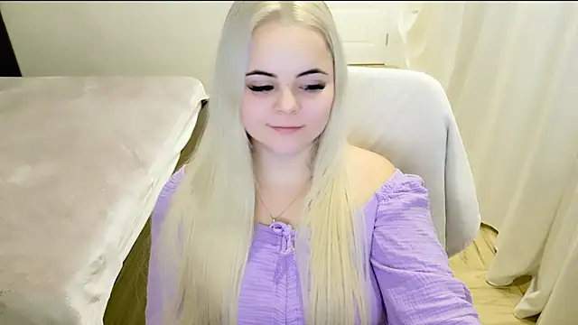 lovely-eyes online show from February 23, 3:45 am