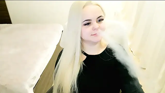 lovely-eyes online show from February 24, 1:35 am