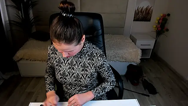 Dana  dom online show from February 19, 2:01 am