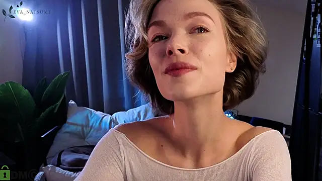 Snapshot of Eva_Natsumi chatting on September 17, 5:03 pm Eva Natsumi online show from September 17, 5:03 pm