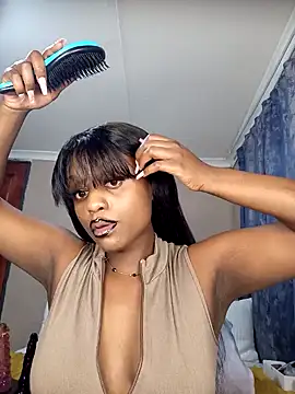 Snapshot of Queen-Chocolate chatting on January 12, 12:28 am Queen-Chocolate online show from January 12, 12:28 am