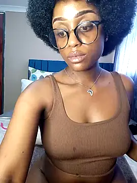 Snapshot of Queen-Chocolate chatting on January 25, 7:49 am Queen-Chocolate online show from January 25, 7:49 am