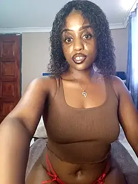 Snapshot of Queen-Chocolate chatting on January 30, 6:24 am Queen-Chocolate online show from January 30, 6:24 am