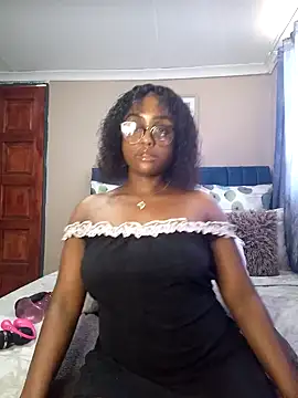 Snapshot of Queen-Chocolate chatting on January 30, 9:47 am Queen-Chocolate online show from January 30, 9:47 am