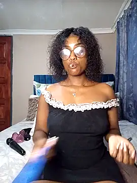 Snapshot of Queen-Chocolate chatting on January 31, 2:58 am Queen-Chocolate online show from January 31, 2:58 am