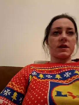 Jasmin-White online show from February 7, 11:34 pm