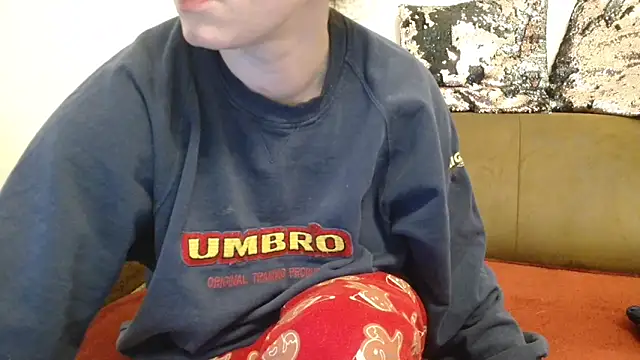 Jasmin-White online show from March 6, 7:43 pm