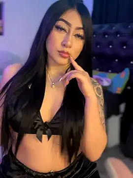 Snapshot of KittyRous chatting on November 14, 8:02 am KittyRous online show from November 14, 8:02 am