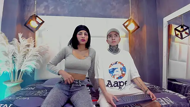 Tinny and Candy online show from October 22, 12:05 pm