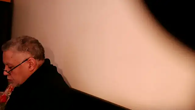 100Tauros online show from March 7, 11:51 am