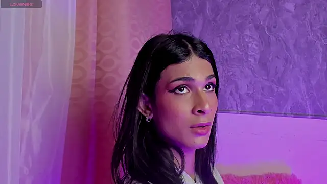 Snapshot of Mara_friendboy699 chatting on December 12, 7:59 pm Mara friendboy699 online show from December 12, 7:59 pm