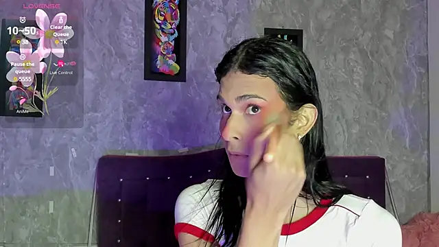 Snapshot of Mara_friendboy699 chatting on December 21, 8:00 pm Mara friendboy699 online show from December 21, 8:00 pm