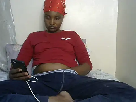 StacyGee24 online show from November 12, 7:35 pm