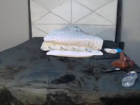 judy the booty online show from February 25, 11:11 pm