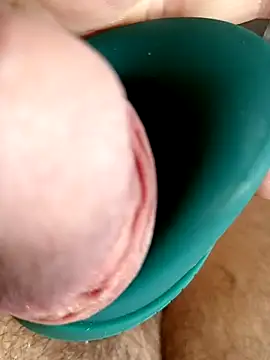 Snapshot of Durovoglioso2 chatting on March 2, 2:43 pm Durovoglioso2 online show from March 2, 2:43 pm