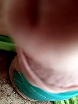 Snapshot of Durovoglioso2 chatting on March 9, 11:47 am Durovoglioso2 online show from March 9, 11:47 am