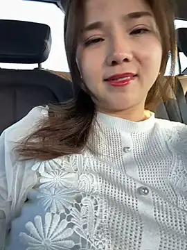 Efangfang online show from February 3, 11:58 pm