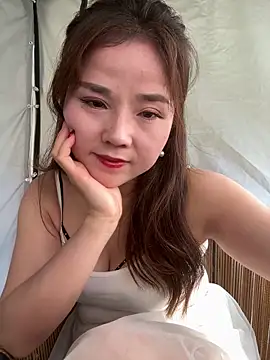 Efangfang online show from March 3, 5:42 am