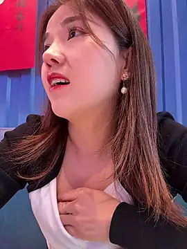 Efangfang online show from March 8, 6:32 am