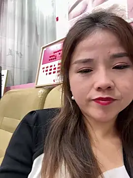 Efangfang online show from March 11, 1:12 pm