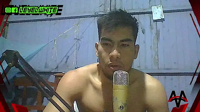 leyel00155 online show from October 10, 5:17 am