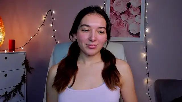 Snapshot of Meagn_Extasy chatting on December 23, 2:39 pm Meagn Extasy online show from December 23, 2:39 pm