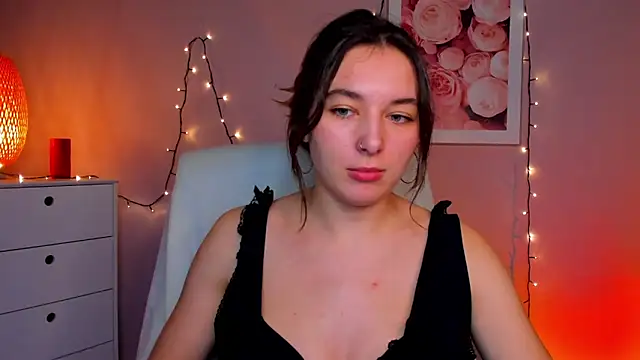 Snapshot of Meagn_Extasy chatting on January 7, 6:45 pm Meagn Extasy online show from January 7, 6:45 pm