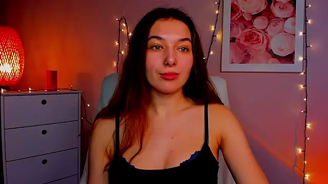 Snapshot of Meagn_Extasy chatting on February 4, 5:23 pm Meagn Extasy online show from February 4, 5:23 pm