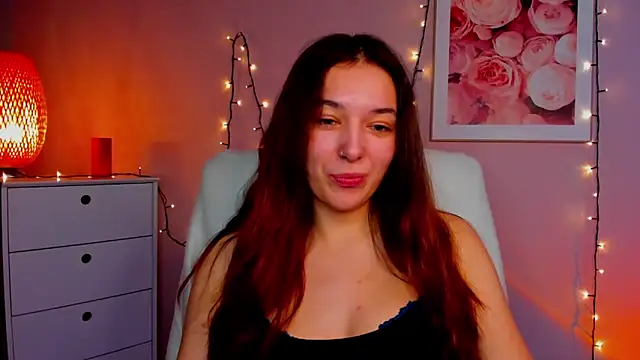 Snapshot of Meagn_Extasy chatting on February 4, 8:28 pm Meagn Extasy online show from February 4, 8:28 pm