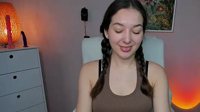 Snapshot of Meagn_Extasy chatting on September 15, 6:35 am Meagn Extasy online show from September 15, 6:35 am