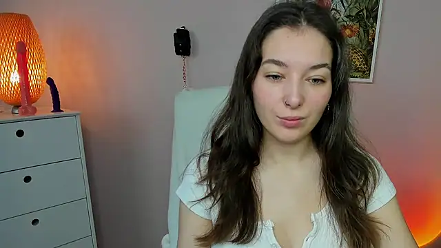 Snapshot of Meagn_Extasy chatting on September 24, 7:23 am Meagn Extasy online show from September 24, 7:23 am