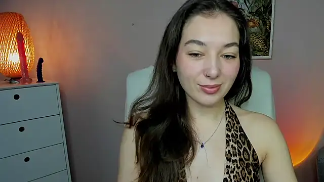 Snapshot of Meagn_Extasy chatting on October 9, 6:44 am Meagn Extasy online show from October 9, 6:44 am