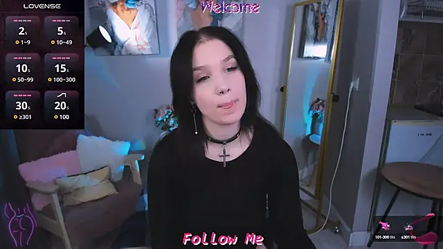 Lia xxGirl online show from December 12, 8:21 pm