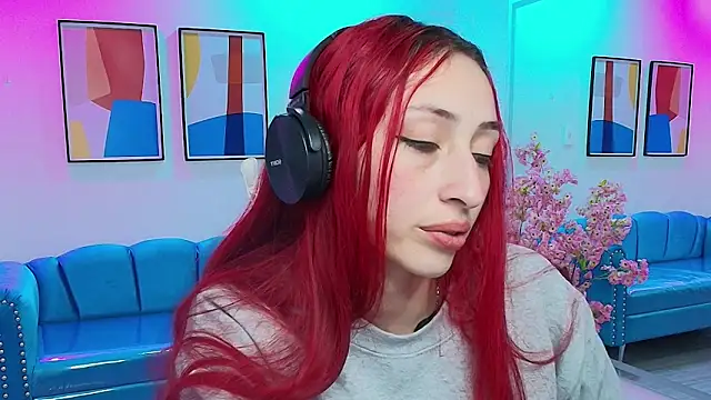 Vermelha Gremory  online show from March 9, 4:05 am