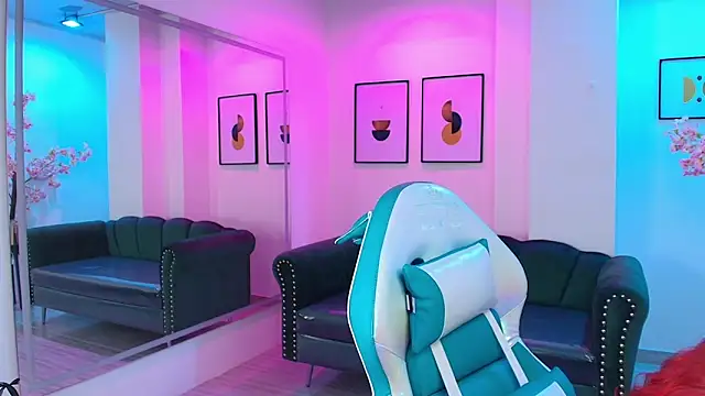 Vermelha Gremory  online show from March 21, 7:46 pm