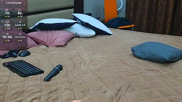 KimDavisBaby online show from September 13, 4:51 pm